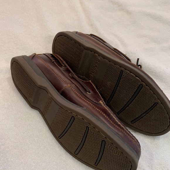 Sperry Topsider Mako Collection Moc Boat Shoe, No Creases, Smoke/Pet Free Home - Picture 3 of 5